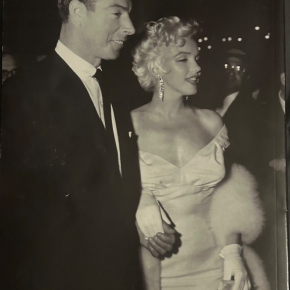 Marilyn Monroe LIFE magazines - Picture 2 of 8